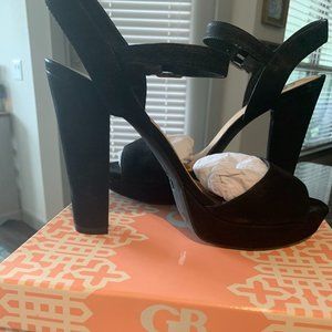 Gianni Bini City Limit Heels